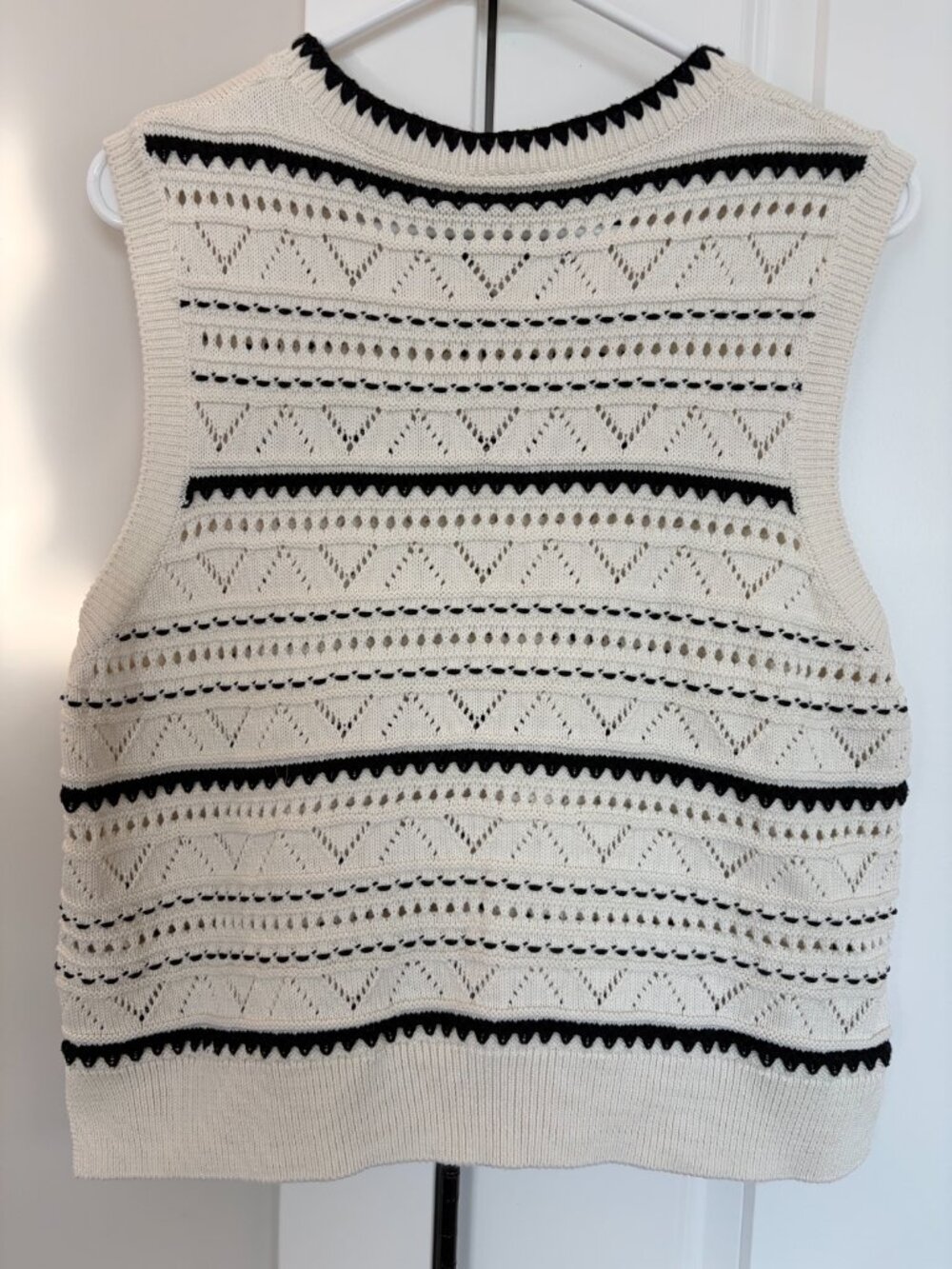 Varley Athena Knit Vest - Picture 6 of 14